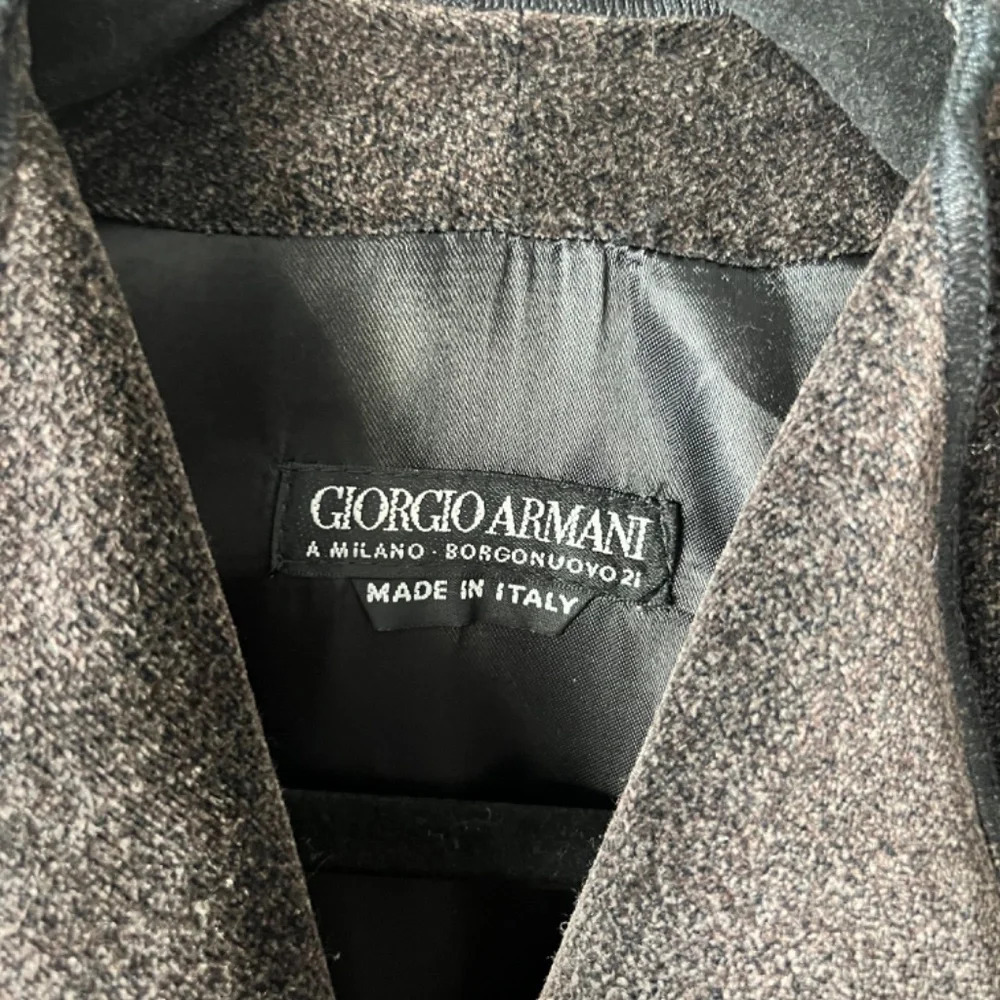 Giorgio Armani Vintage Women's Mid Zipper Brown Blazer Jacket Size 40 - Picture 5 of 11